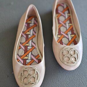 Hiliah Pink Medallion Ballet Flats. sz 6